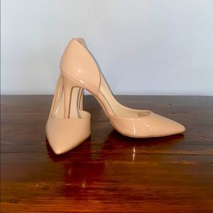 Jessica Simpson patent leather pumps